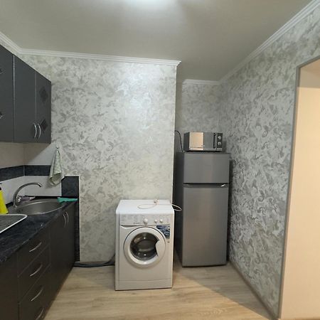 One-Room Apartment Opposite Almaty Airport Turksib Exteriör bild